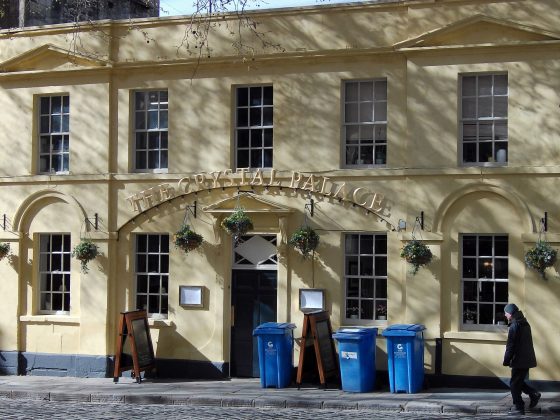 Камера Yashica FX-D 100 с ретро-стилем и зумом | DGL.RU