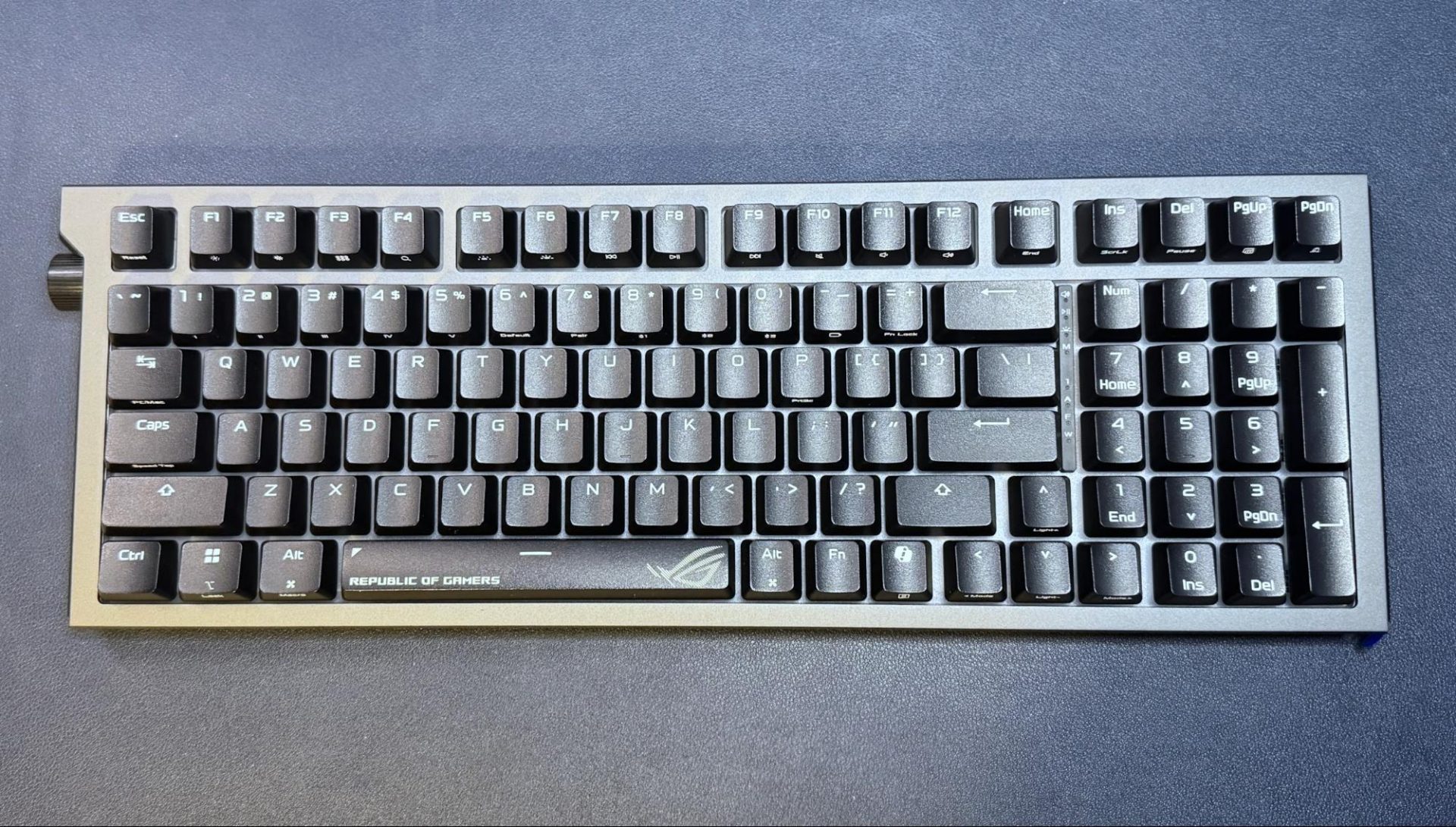 Клавиатура Asus ROG Strix Morph 96: спорная | DGL.RU