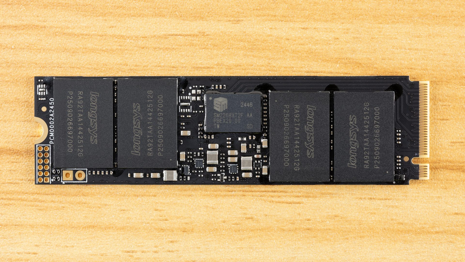 Обзор SSD GameStop NVMe 2TB: неожиданно годный бюджетник для PS5 картинка Накопитель GameStop NVMe: бюджетный SSD | DGL.RU