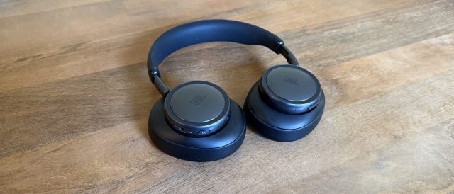 Наушники JBL Live 780NC: мощный звук и 80 часов | DGL.RU