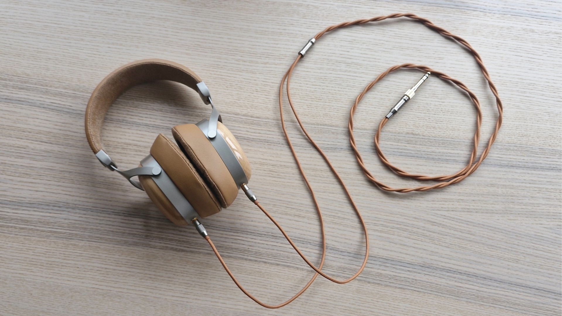 Обзор Sivga Robin SV021 Pro: эффектные наушники с хаотичными басами картинка Наушники Sivga Robin SV021 Pro для дома и Hi-Fi | DGL.RU