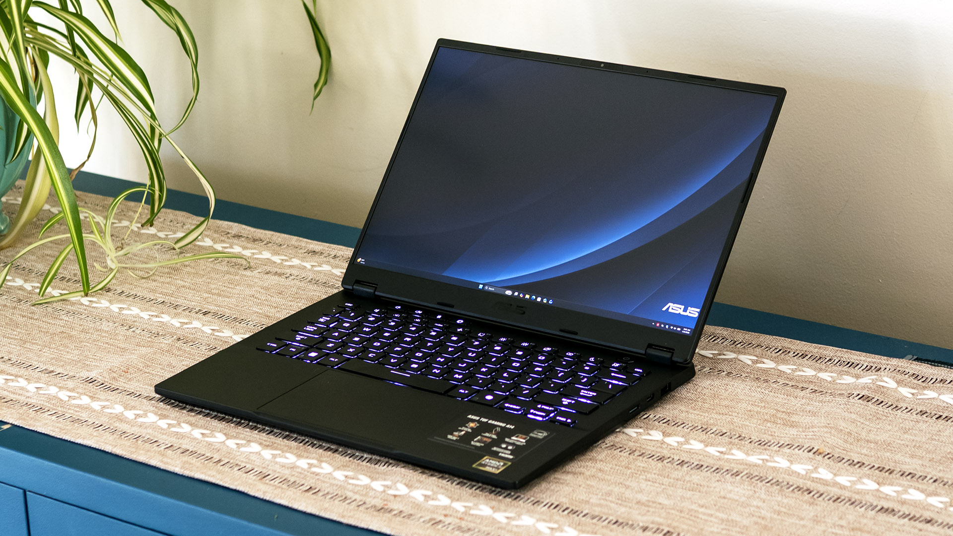 Обзор Asus TUF Gaming A14 (2026) - дорогое разочарование картинка Ноутбук Asus TUF Gaming A14 (2026) - смысла нет | DGL.RU