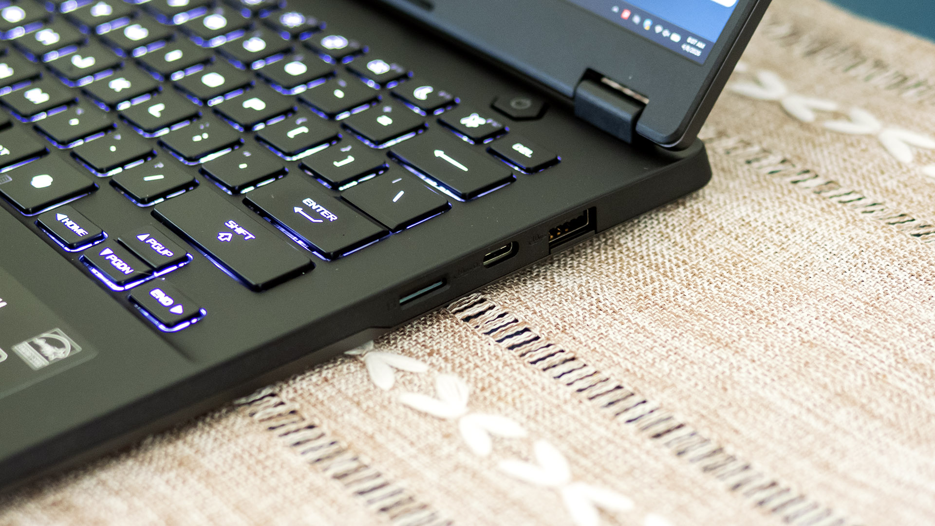 Обзор Asus TUF Gaming A14 (2026) - дорогое разочарование картинка Ноутбук Asus TUF Gaming A14 (2026) - смысла нет | DGL.RU
