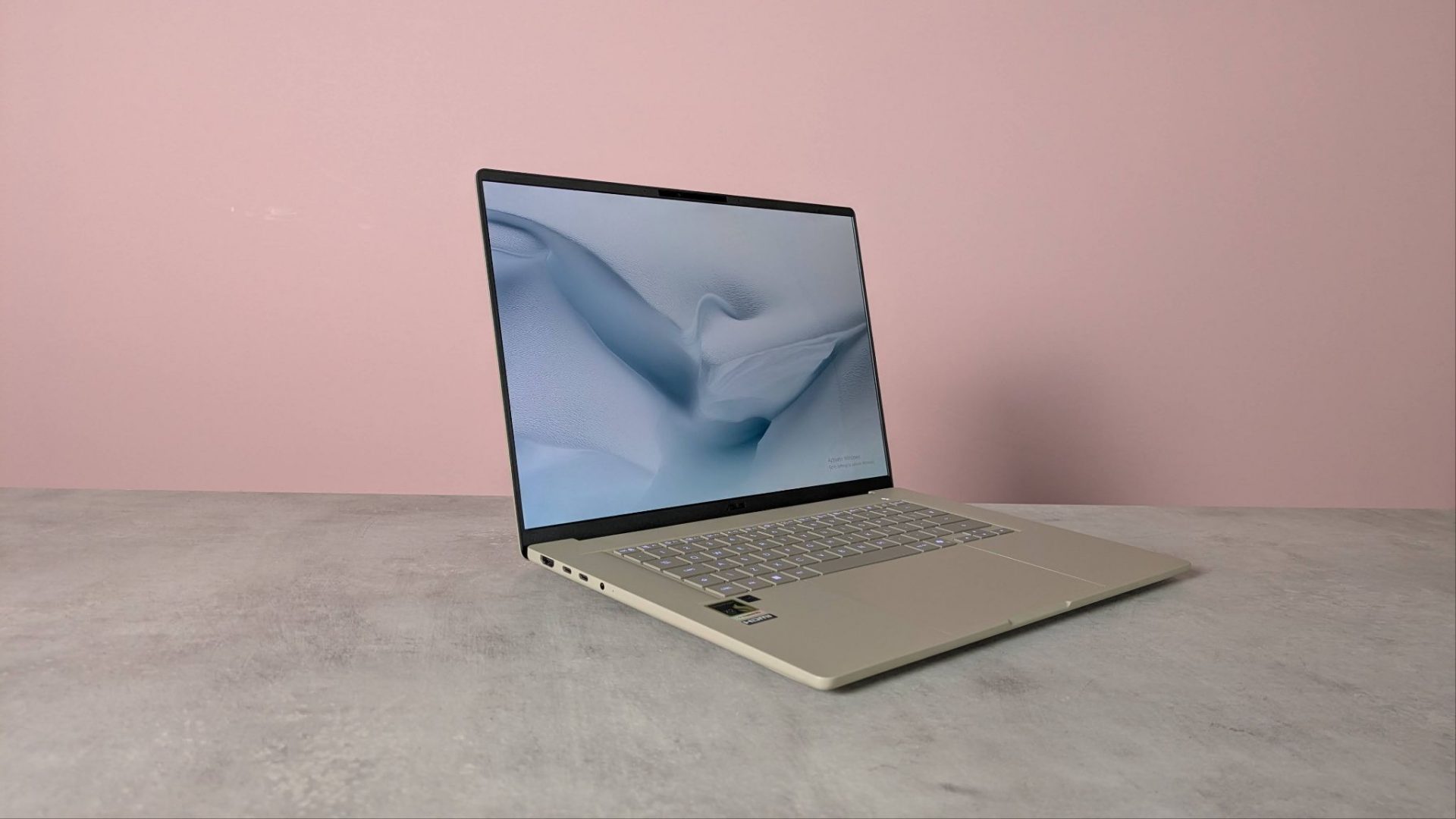 Ноутбук Asus Zenbook A16: лёгкий 16-дюймовый | DGL.RU