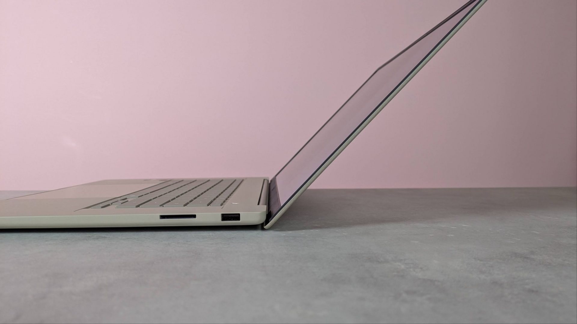 Ноутбук Asus Zenbook A16: лёгкий 16-дюймовый | DGL.RU