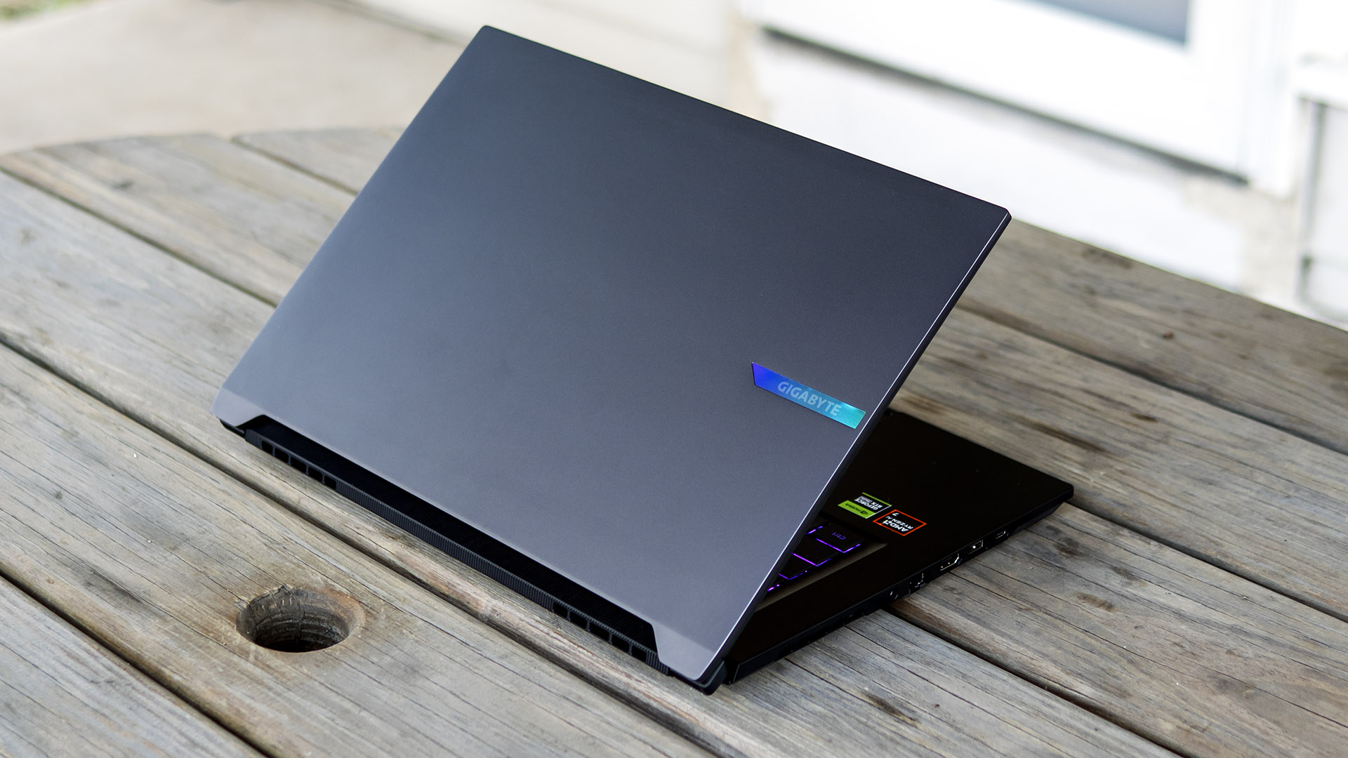 Ноутбук Gigabyte Aero X16: мощь с компромиссами | DGL.RU