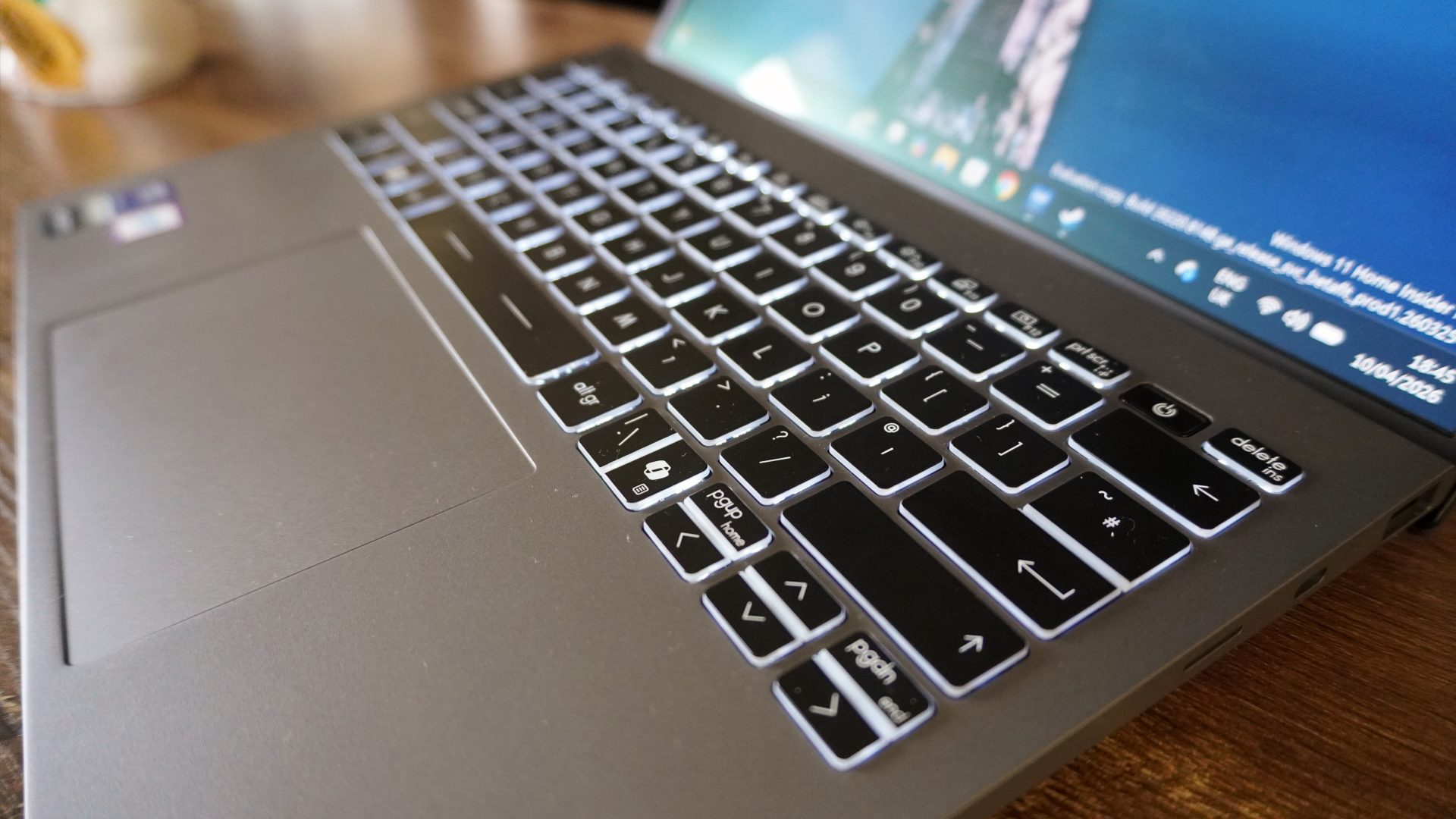 Ноутбук MSI Prestige 13 AI+: топ по мобильности | DGL.RU