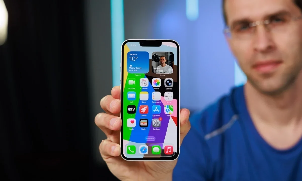 Как продажи смартфонов бьют рекорды в кризис | DGL.RU