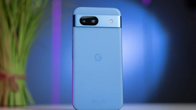 Смартфон Pixel 8a: пять лет поддержки за копейки | DGL.RU