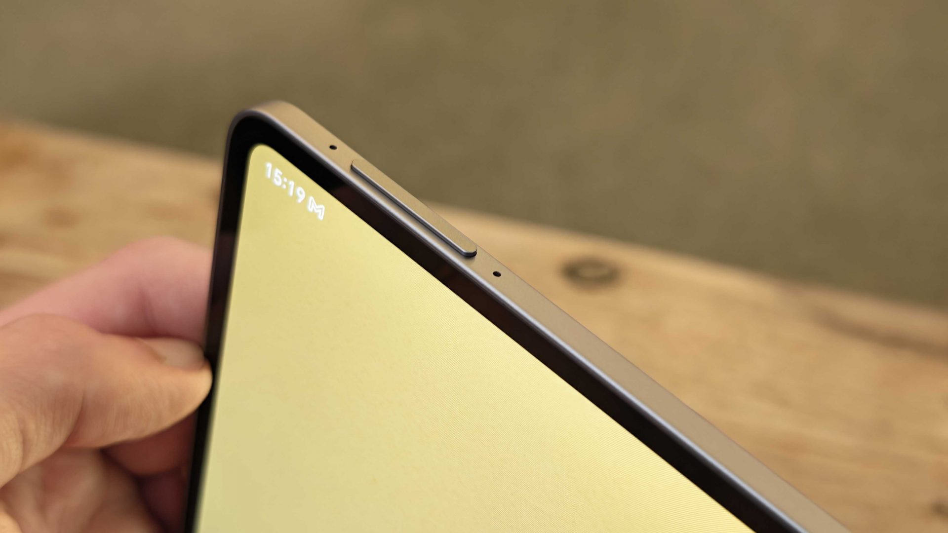 Обзор Honor MagicPad 4: удивительно тонкий планшет картинка Планшет Honor MagicPad 4: экран 165 Гц и топ звук | DGL.RU