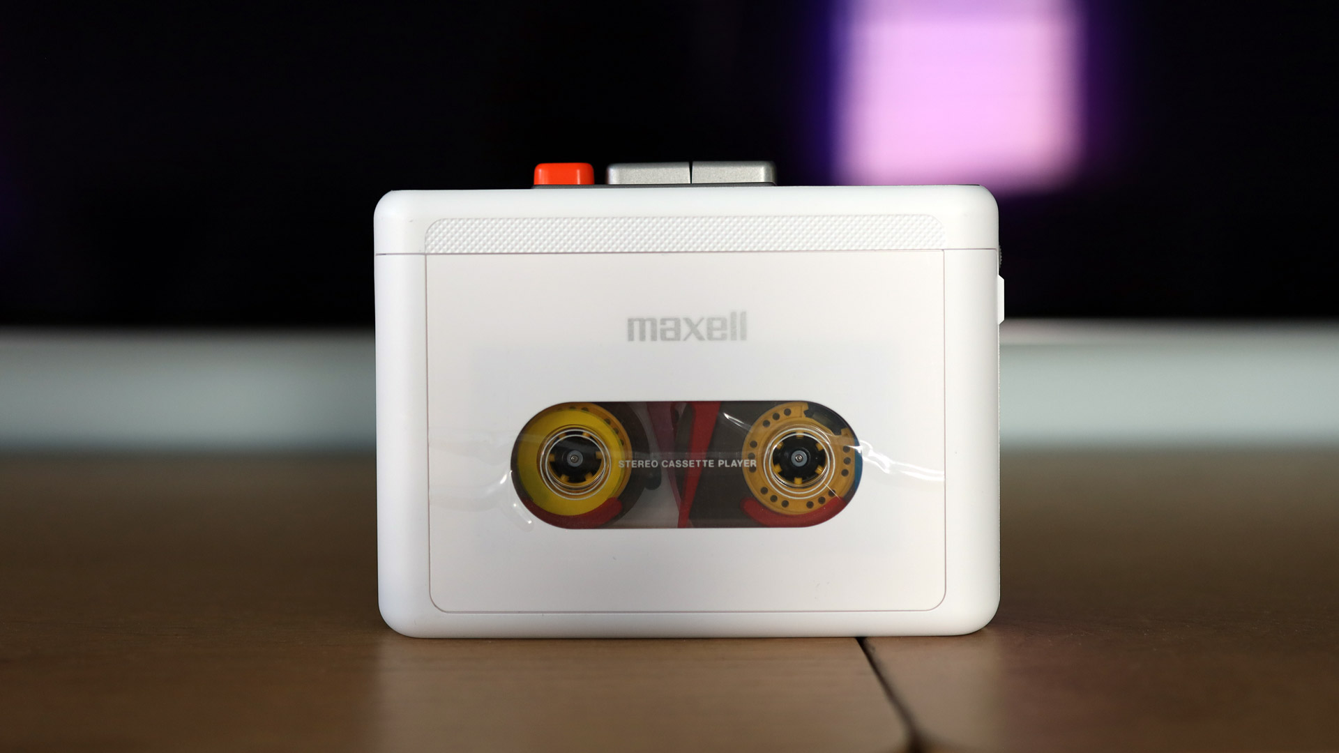 Плеер Maxell Wireless Cassette Player: ретро-магия | DGL.RU