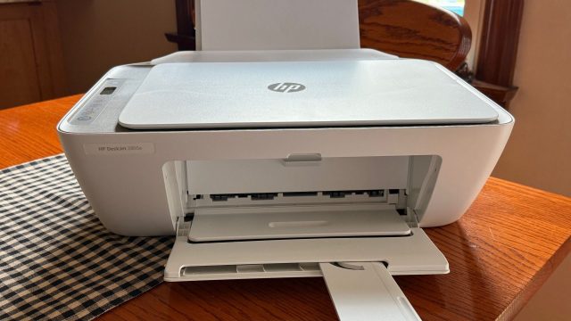 Принтер HP DeskJet 2855e оказался спорным | DGL.RU