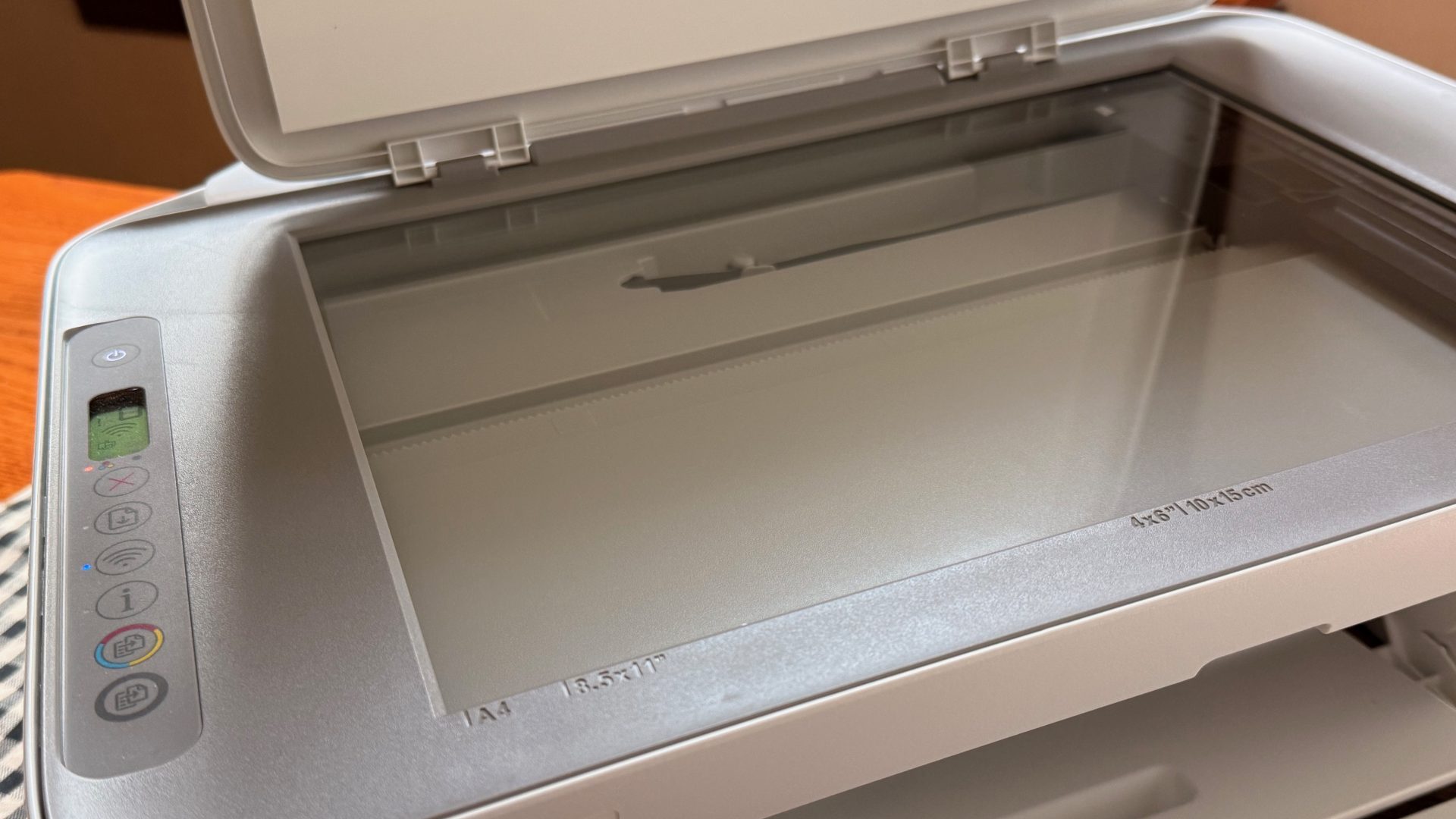 Принтер HP DeskJet 2855e оказался спорным | DGL.RU