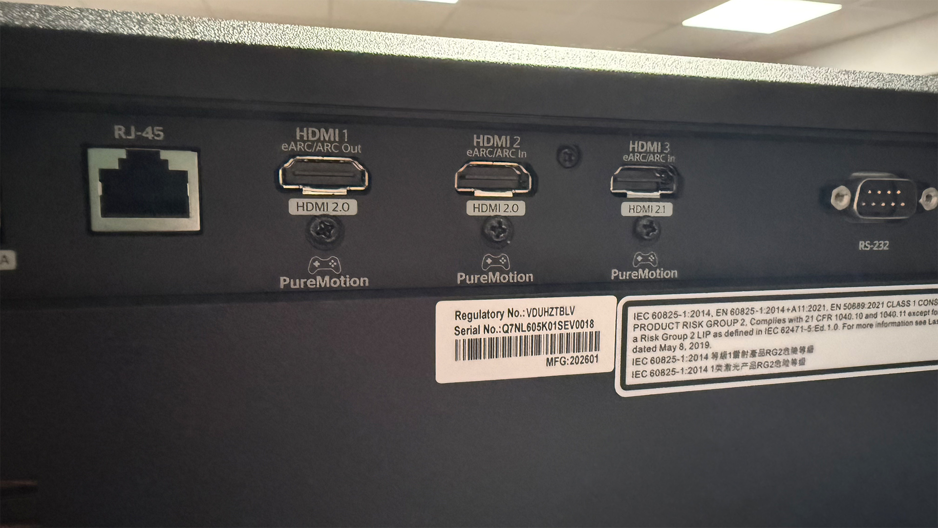 Проектор Optoma UHZ78LV: чем удивил | DGL.RU