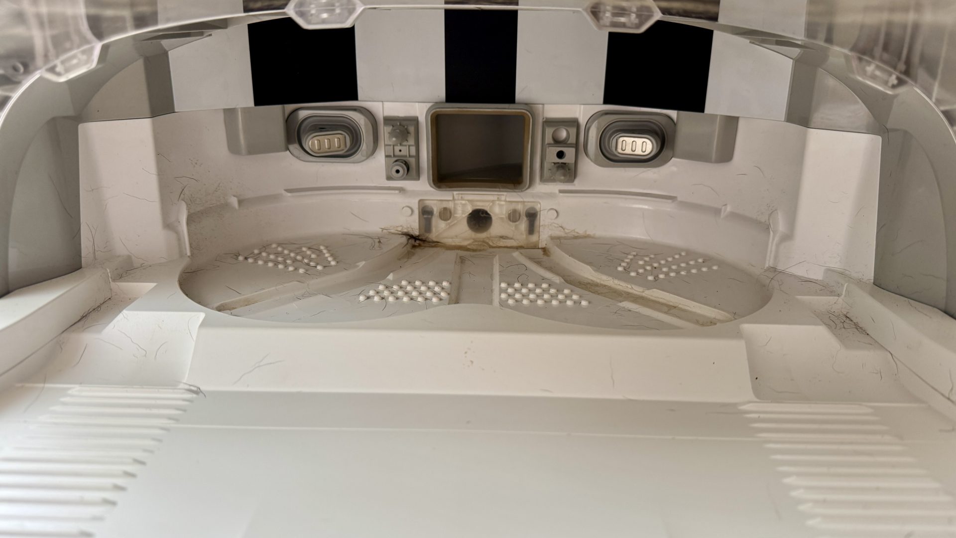 Обзор DJI Romo P в Москве - потрясающая система обхода препятствий картинка Робот-пылесос DJI Romo P удивил мощностью | DGL.RU