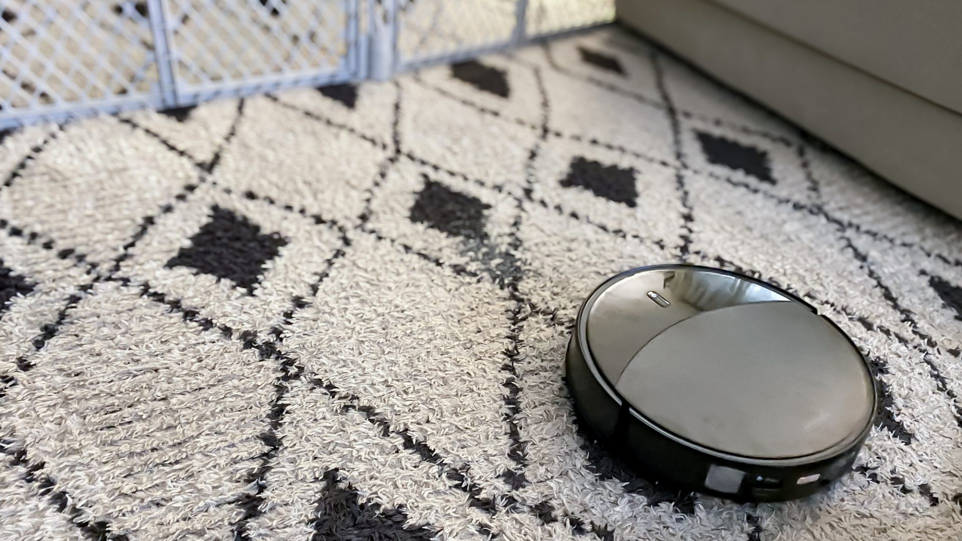 Робот-пылесос Roborock Saros 20: тест и выводы | DGL.RU