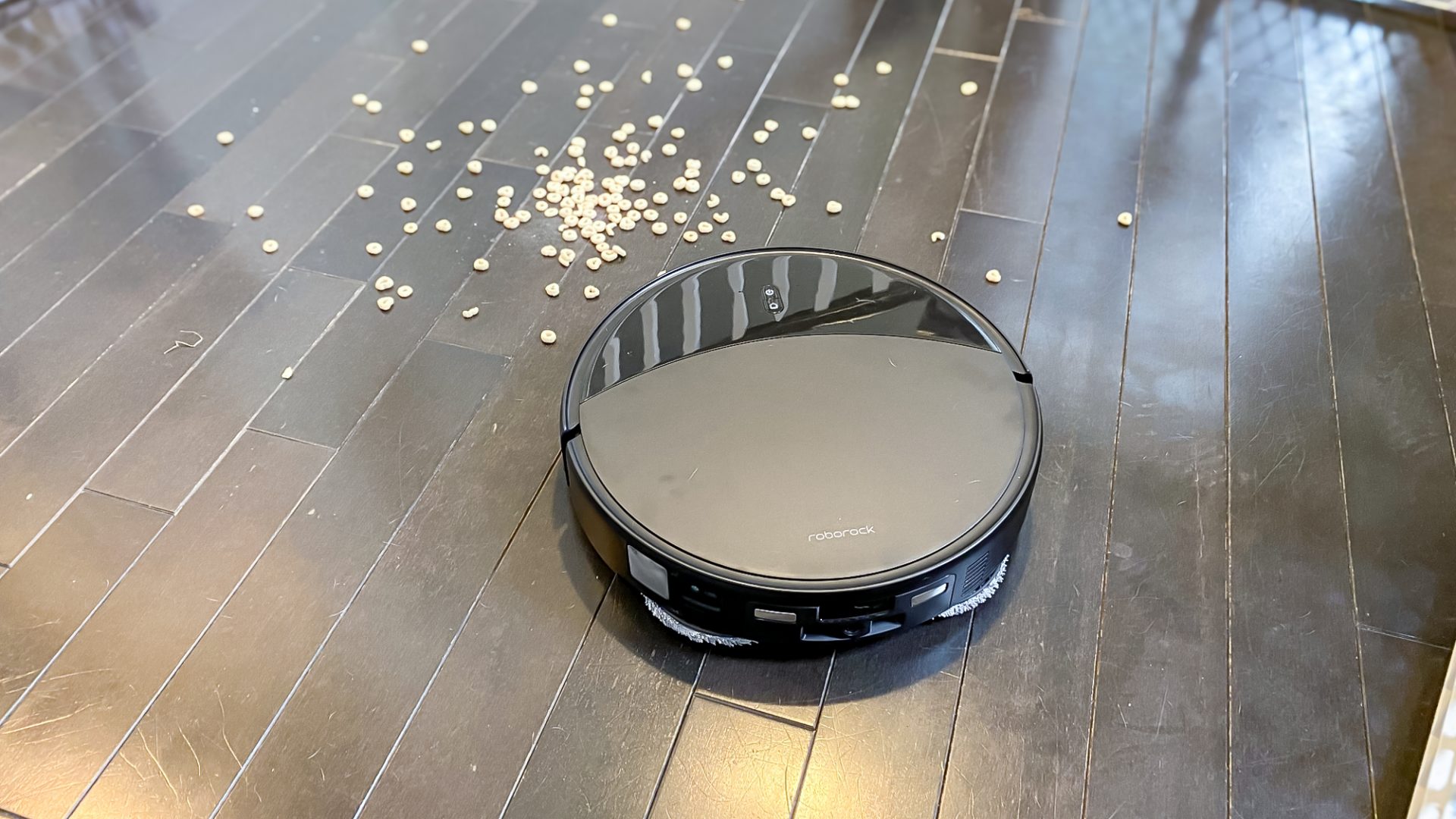 Робот-пылесос Roborock Saros 20: тест и выводы | DGL.RU