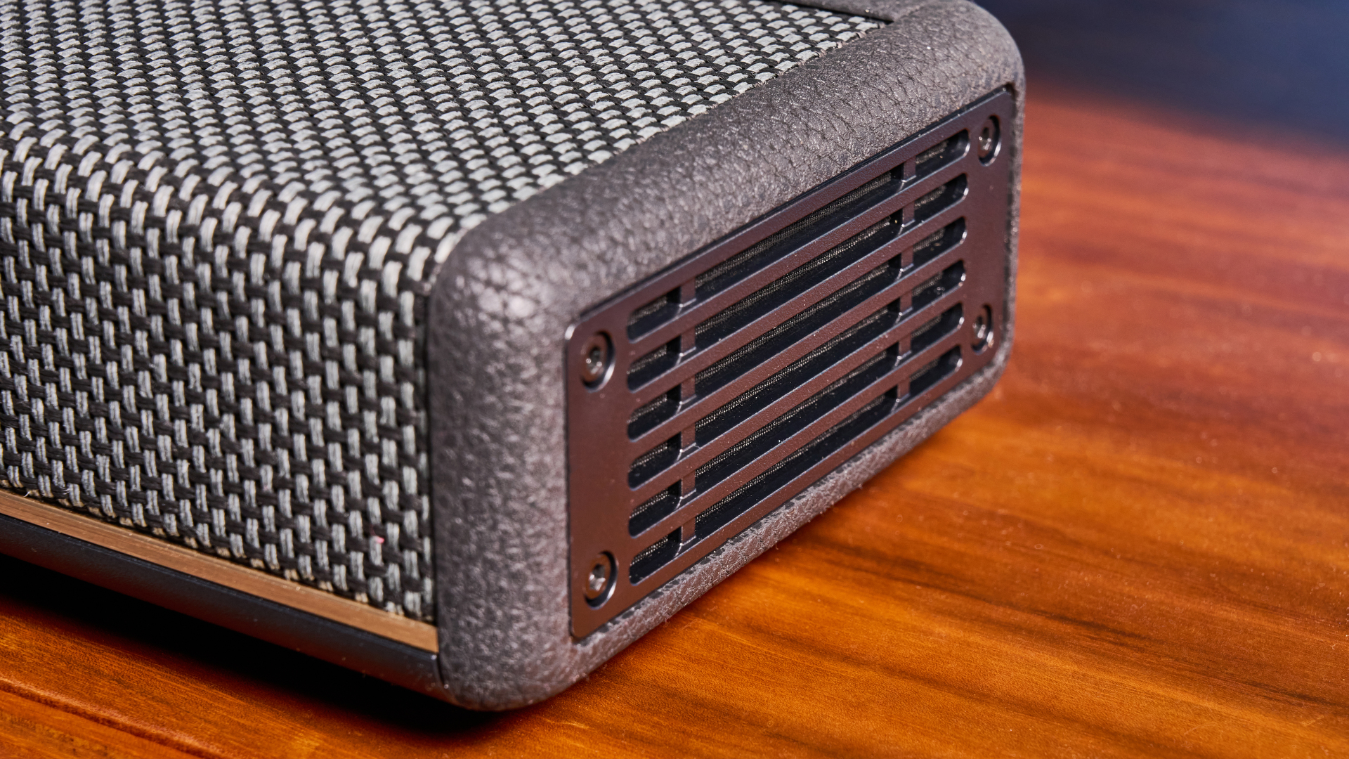 Саундбар Marshall Heston 60: звук уровня кино | DGL.RU