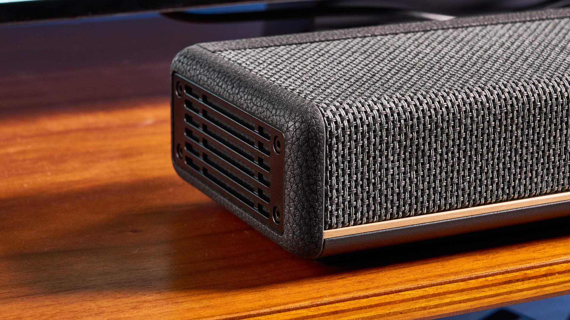 Саундбар Marshall Heston 60: звук уровня кино | DGL.RU