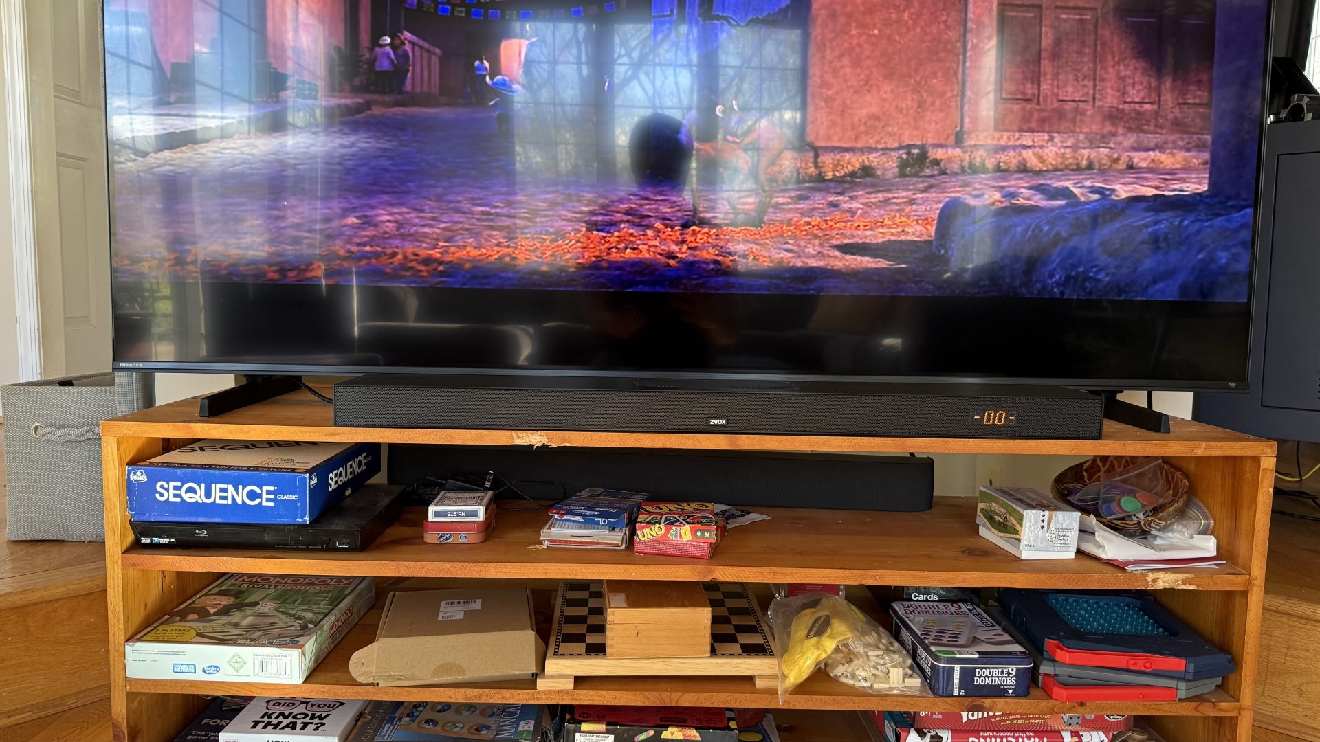 Саундбар Zvox AccuVoice AV855: диалоги важнее | DGL.RU