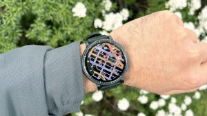 Обзор Amazfit Active Max — элитный аналог Garmin