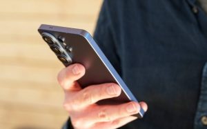 Фокусы с ценниками: Samsung придумала, как переложить рост стоимости памяти на ваши плечи