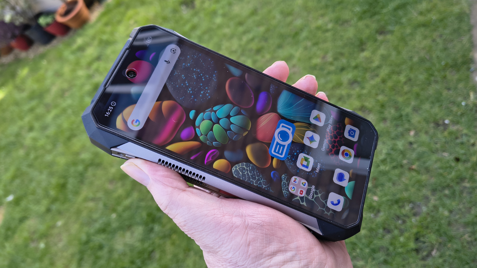 Обзор 8849 Tank X: многофункциональный телефон на основе DLP-проектора картинка Смартфон 8849 Tank X: проектор в кармане | DGL.RU