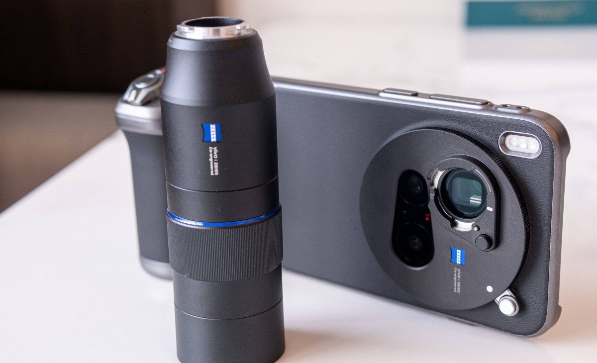 vivo X300 FE получил внешний телескоп | DGL.RU