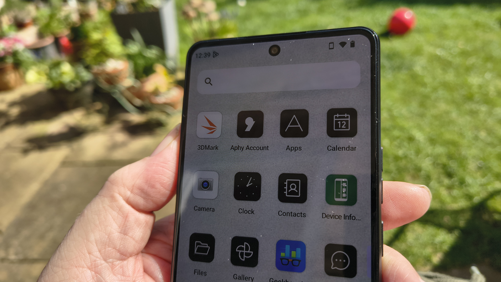 Смартфон Punkt MC03 — безопасный, но сырой | DGL.RU