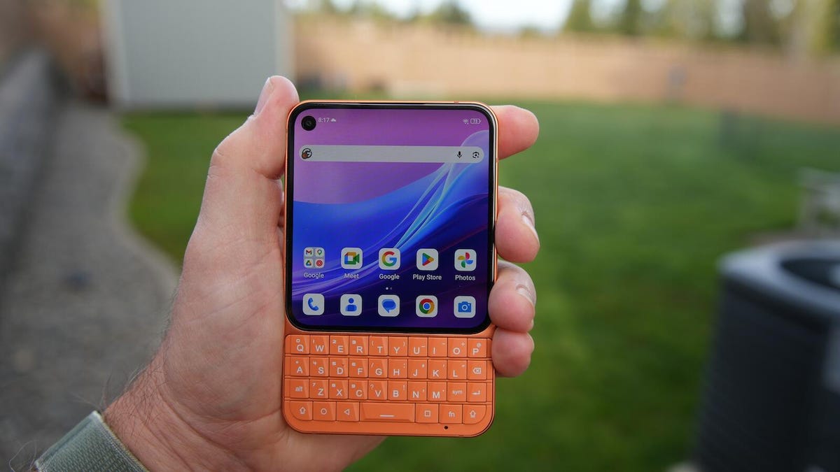 Обзор Unihertz Titan 2 Elite — Android-смартфон в стиле BlackBerry