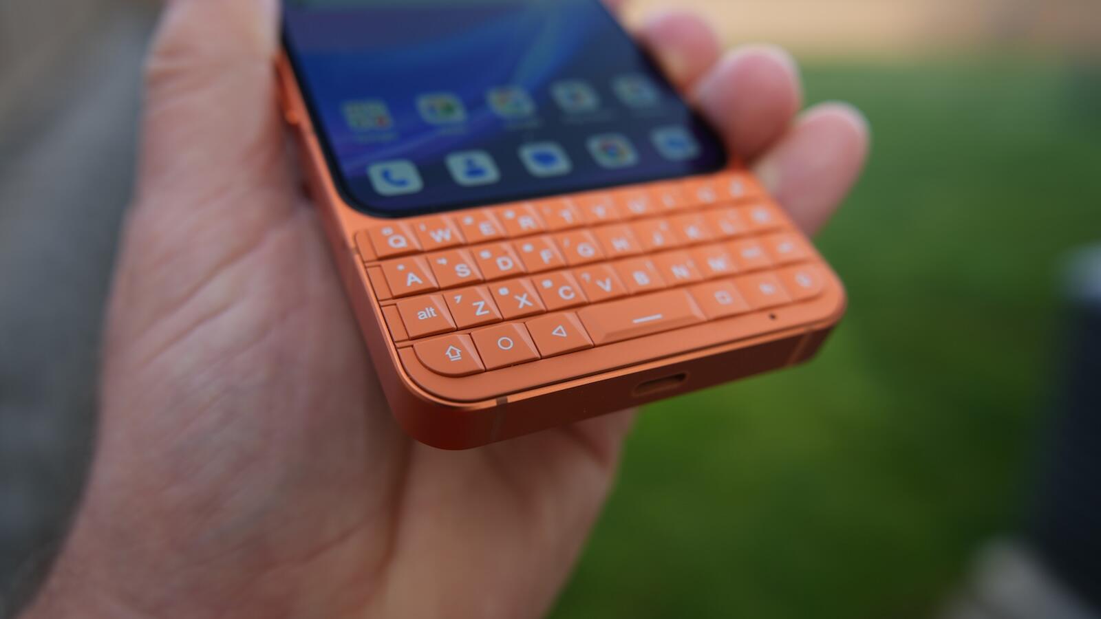 Смартфон Unihertz Titan 2 Elite вернул QWERTY | DGL.RU