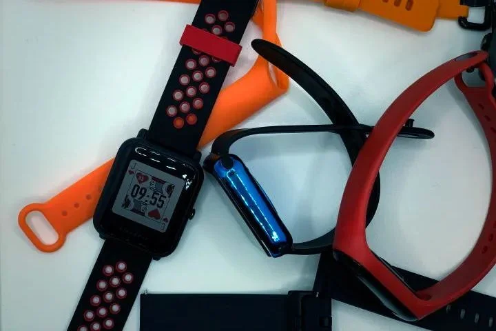 Раб розетки или умный гаджет: сколько на самом деле должны жить ваши смарт-часы?