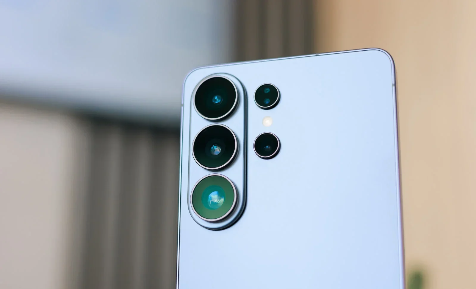 Топ-5: лучшие камерофоны 2026 года в деталях | DGL.RU