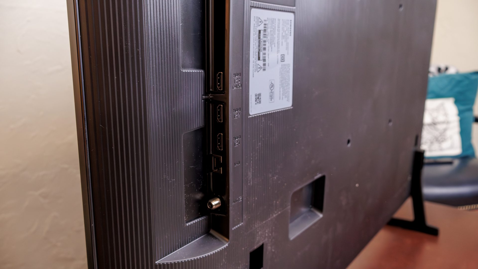 Телевизор Samsung Q7F QLED: доступно, но скучно | DGL.RU