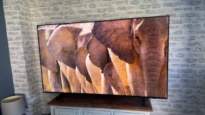 Обзор Samsung U8000F (UE65U8000F) и как найти его в России