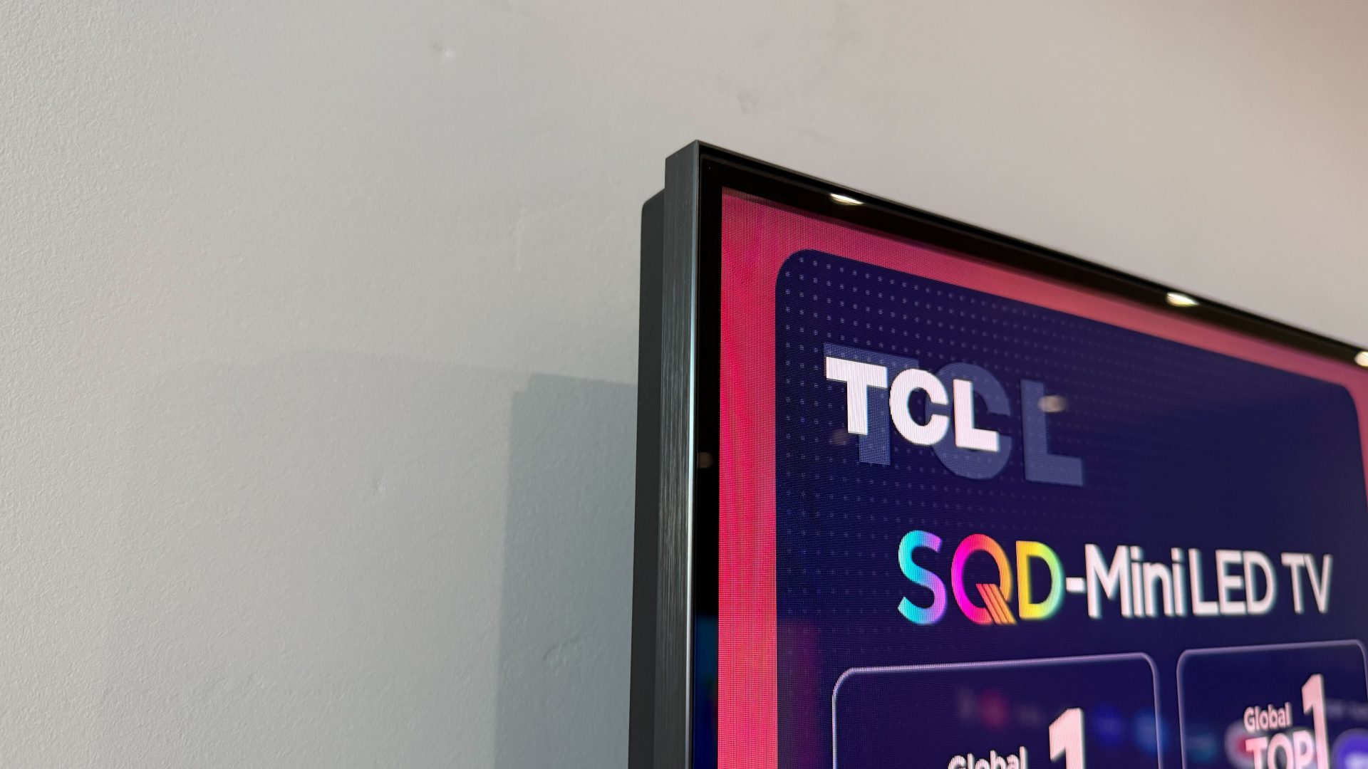 Практический обзор TCL C7L - это может быть хит картинка Телевизор TCL C7L: Mini LED нового поколения | DGL.RU