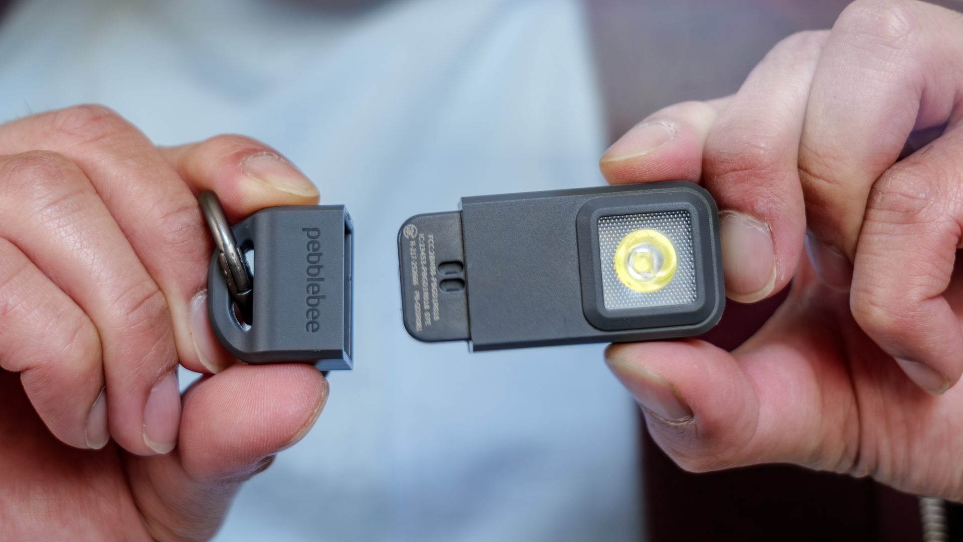 Трекер Pebblebee Halo: AirTag с функцией SOS | DGL.RU