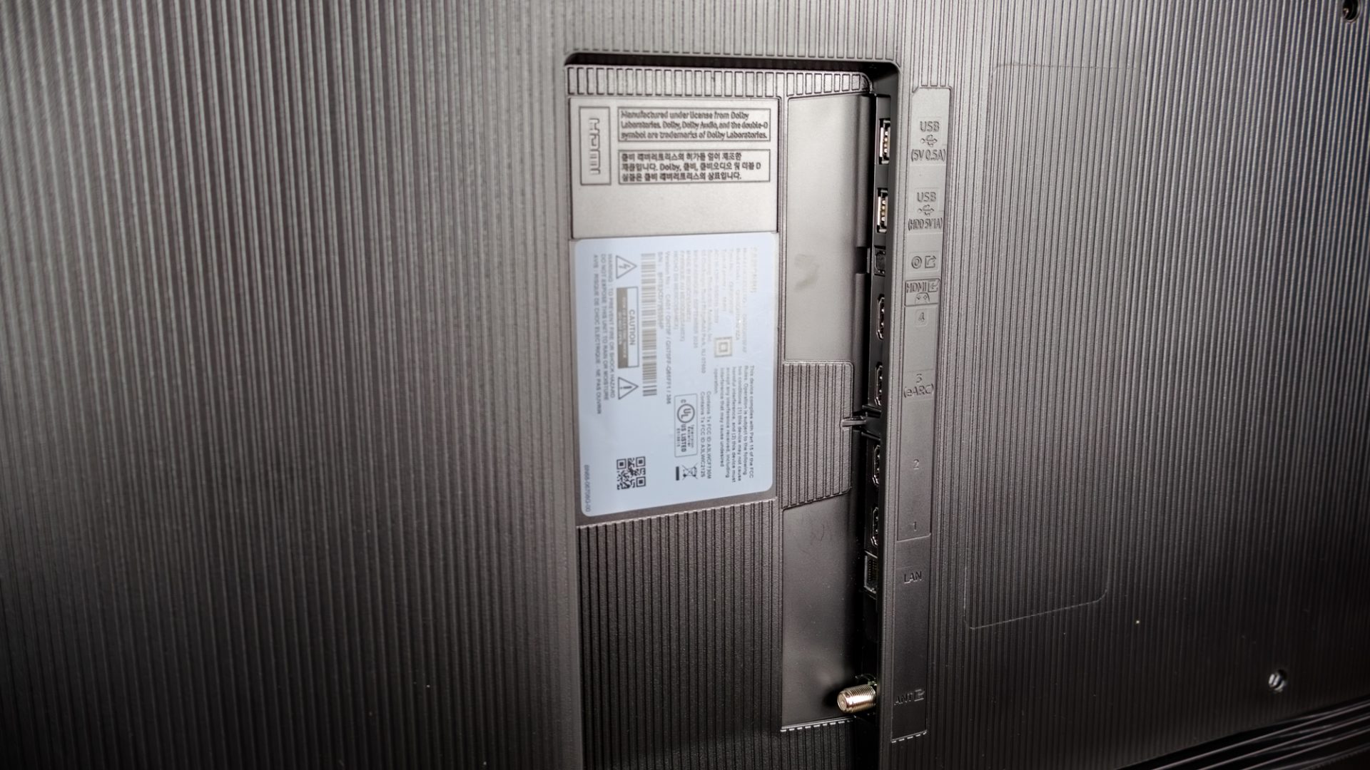 ТВ Samsung QN70F Neo QLED: ИИ не спасает | DGL.RU