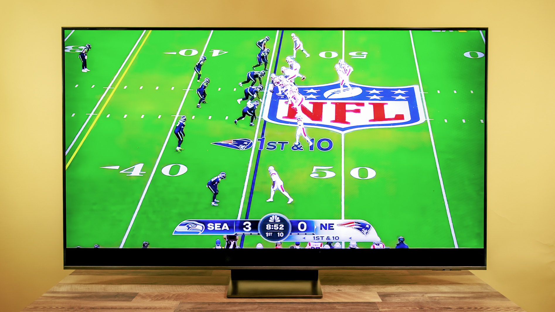 ТВ Samsung QN70F Neo QLED: ИИ не спасает | DGL.RU