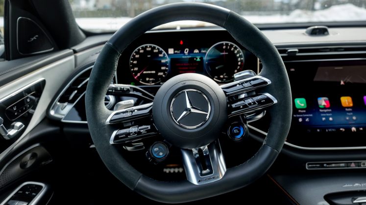 Универсал Mercedes-AMG E53 Hybrid Wagon: тест | DGL.RU