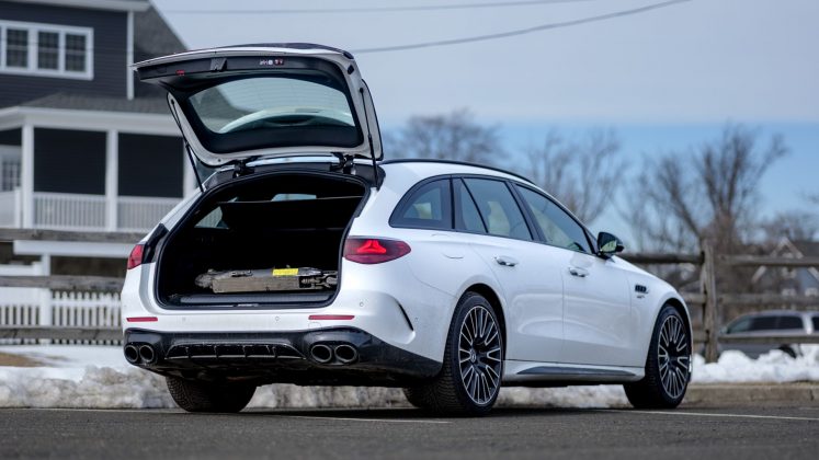 Универсал Mercedes-AMG E53 Hybrid Wagon: тест | DGL.RU