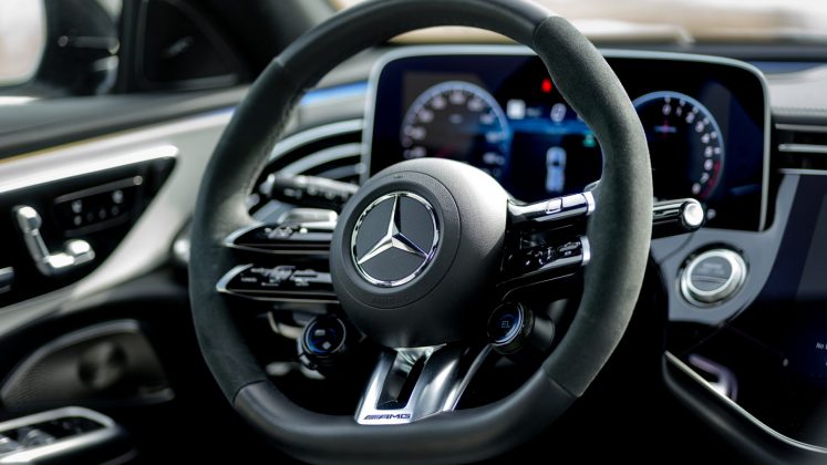 Универсал Mercedes-AMG E53 Hybrid Wagon: тест | DGL.RU