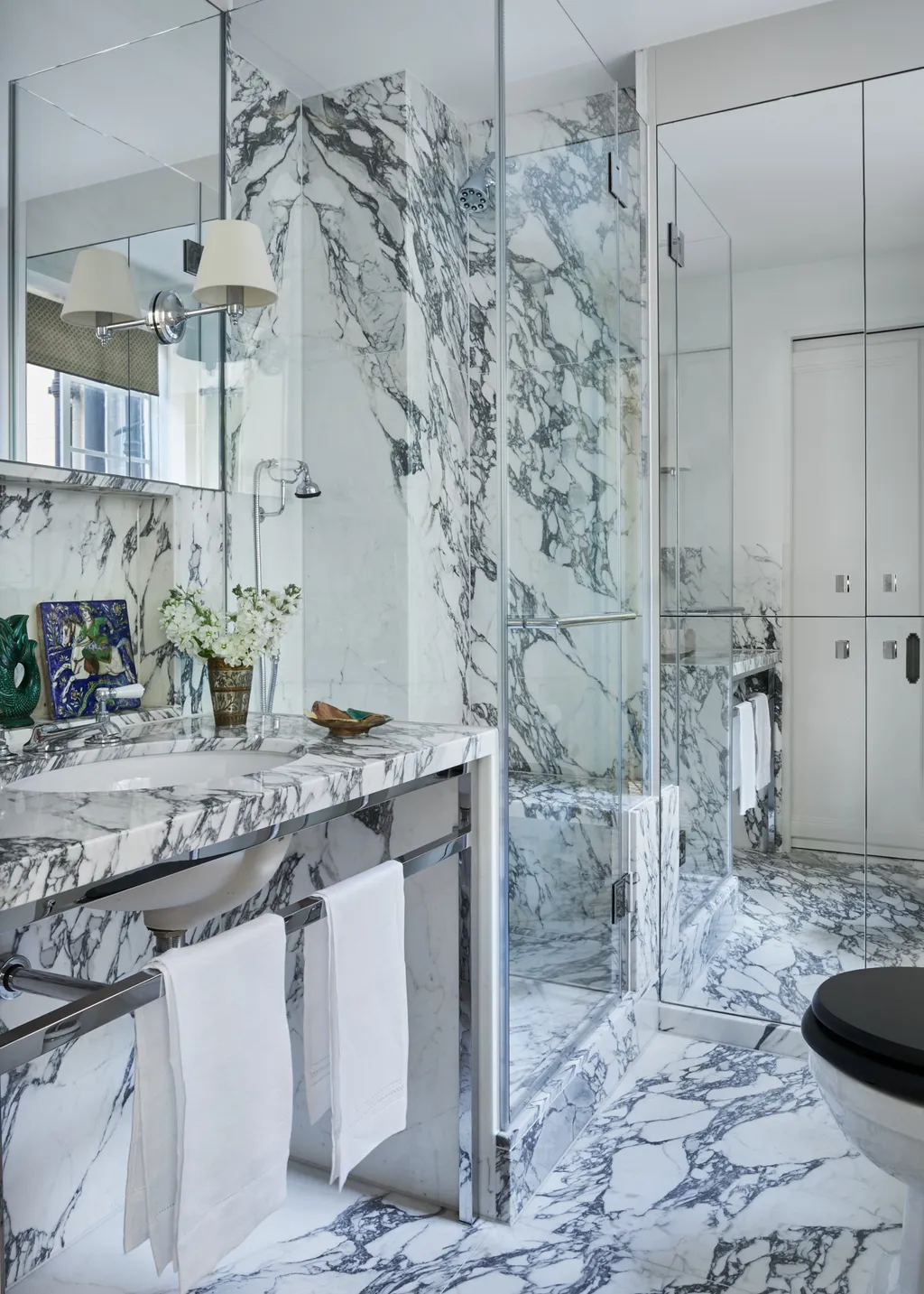 53 дизайнерские идеи для типичной российской ванной, где негде развернуться фото