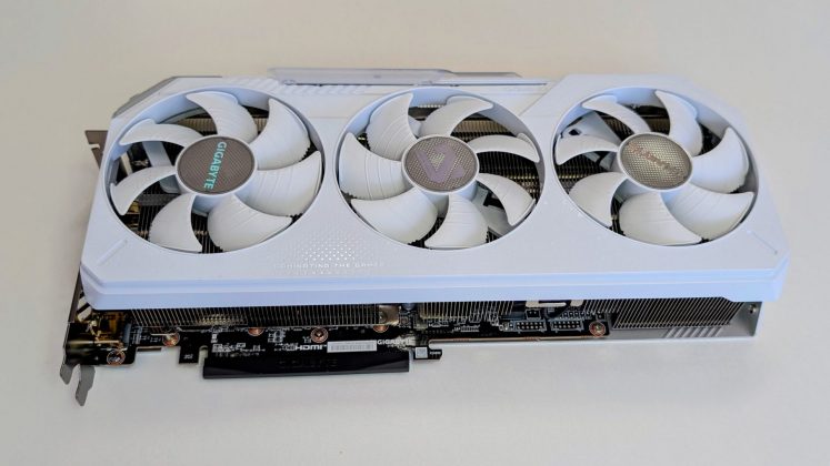 Видеокарта Gigabyte RX 9070 XT Gaming OC Ice | DGL.RU