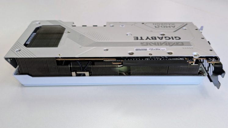 Видеокарта Gigabyte RX 9070 XT Gaming OC Ice | DGL.RU