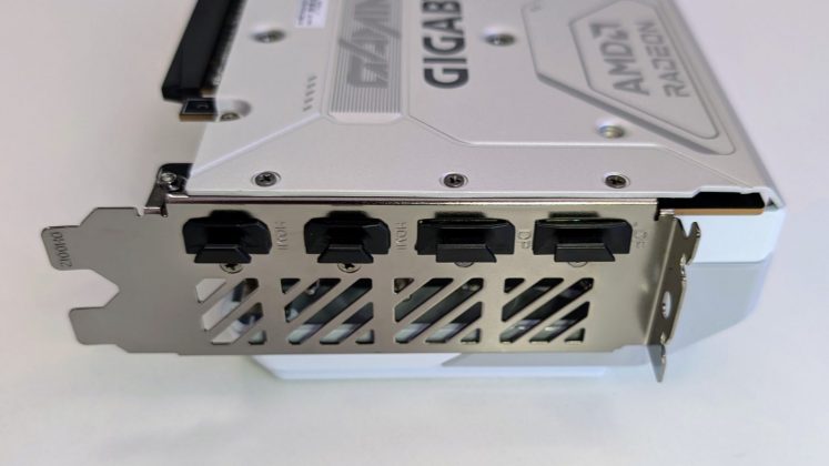 Видеокарта Gigabyte RX 9070 XT Gaming OC Ice | DGL.RU