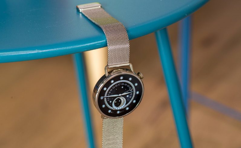 Стиль вопреки: Как Xiaomi Watch S4 41 мм стали самыми желанными «иностранцами» в РФ