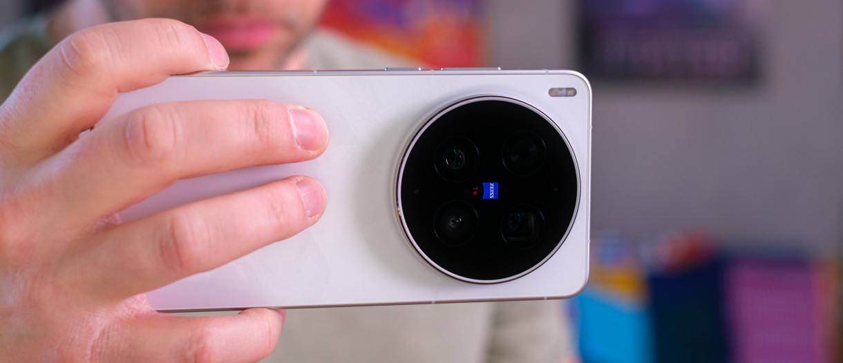 Индия замерла, Россия уже считает: Vivo X300 Ultra готовится к мировому господству