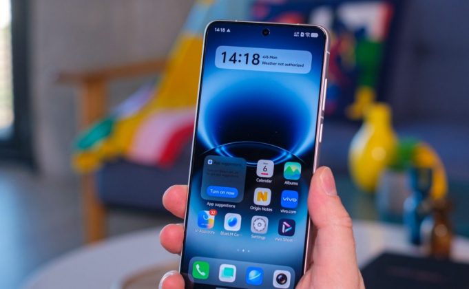 Зачем платить больше за бренд? Распаковка vivo X300 Ultra, который умеет всё