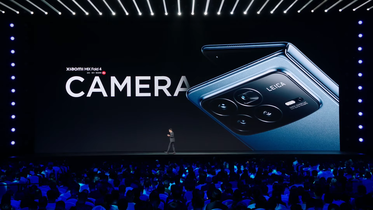 Xiaomi возвращает в строй свою «раскладушку» прямо к исторической битве с iPhone Fold